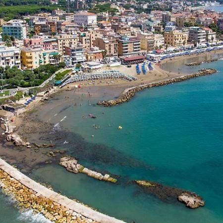 Happyhouse Apartamento Anzio Exterior foto